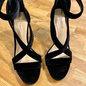 Vince Camuto Devin Black Velvet Heels